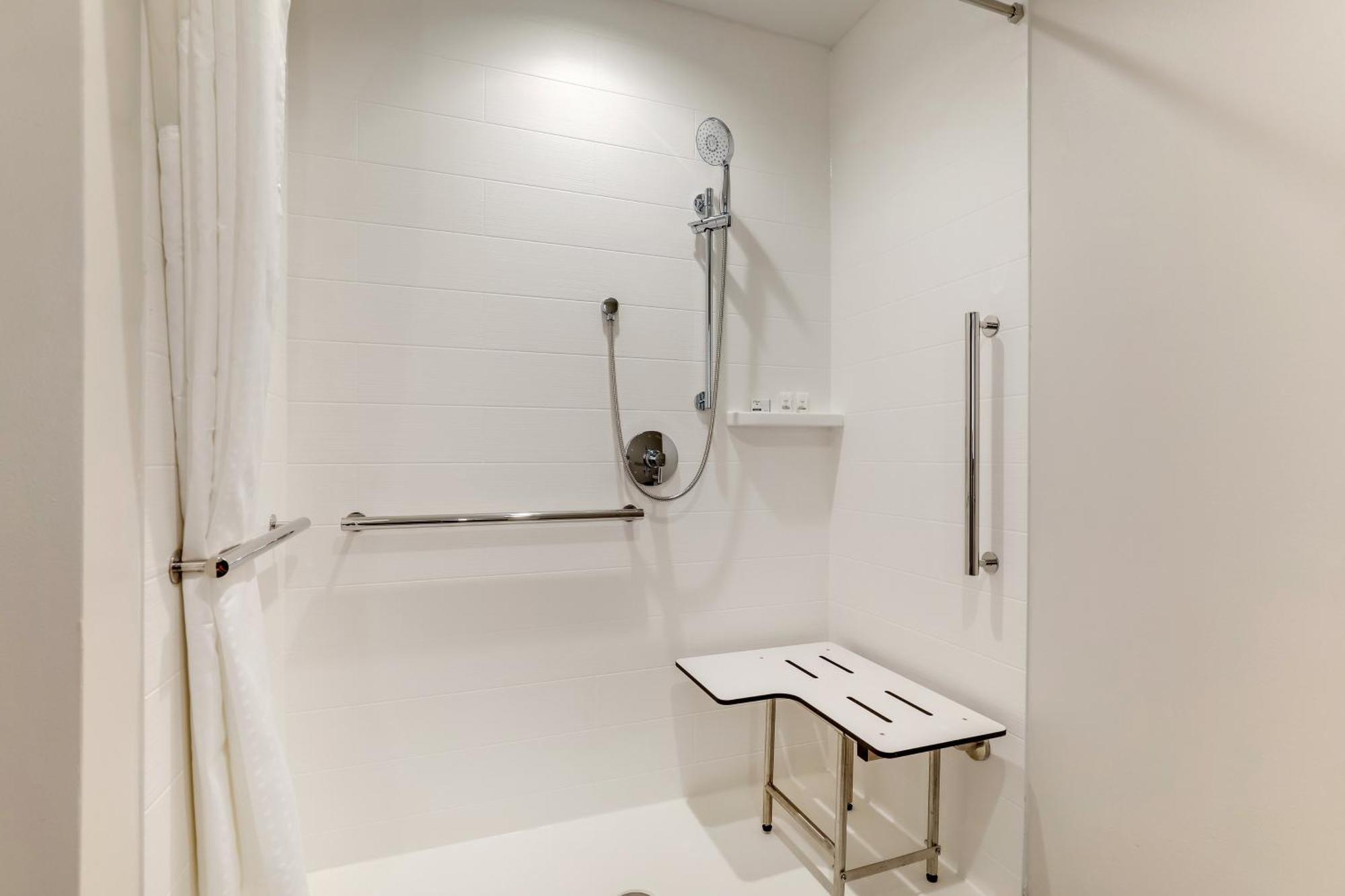 Holiday Inn Express Holly Springs - Raleigh Area By Ihg Екстериор снимка