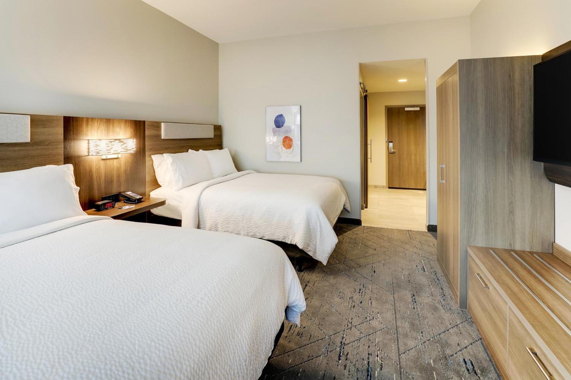 Holiday Inn Express Holly Springs - Raleigh Area By Ihg Екстериор снимка