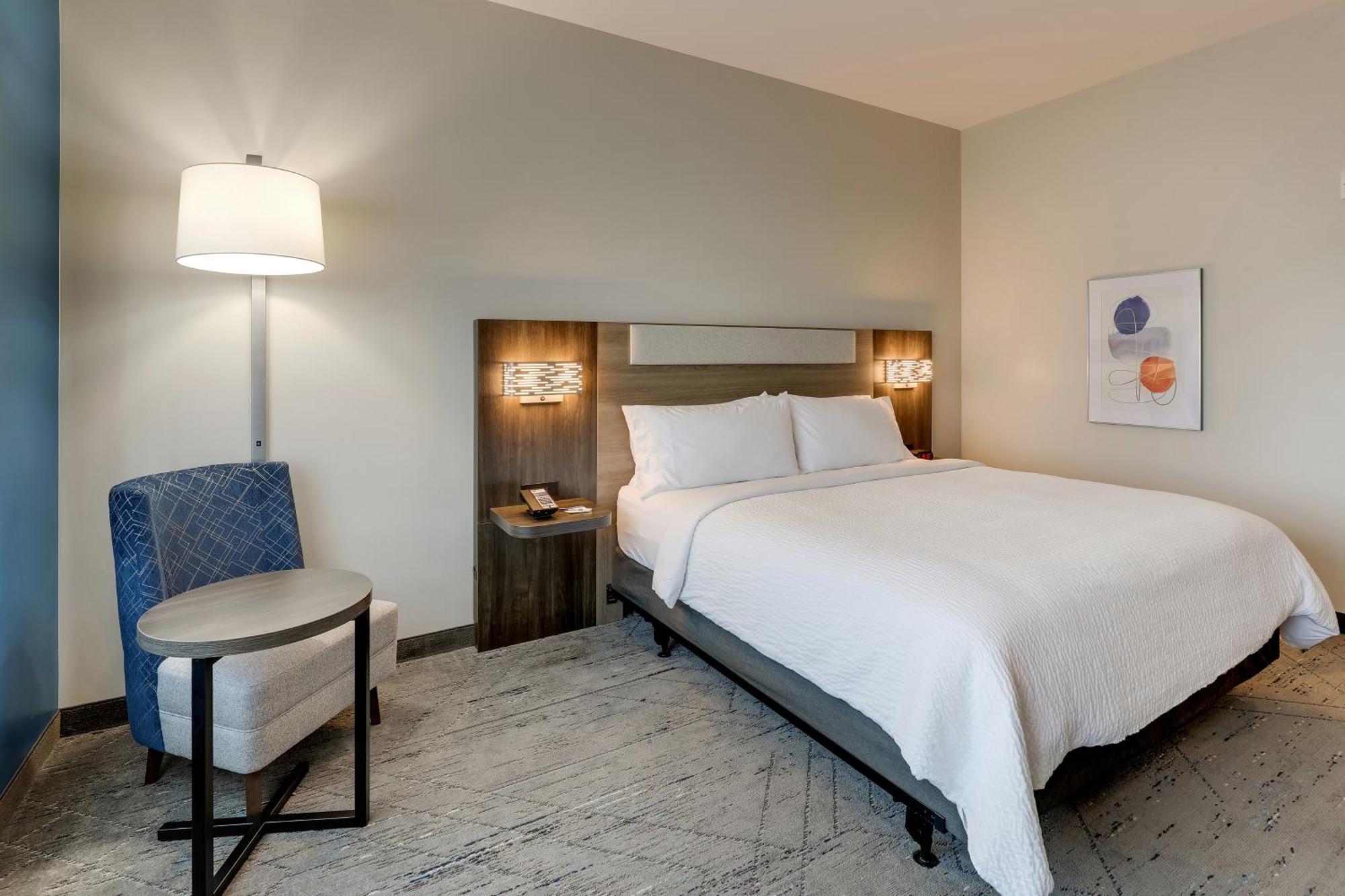 Holiday Inn Express Holly Springs - Raleigh Area By Ihg Екстериор снимка