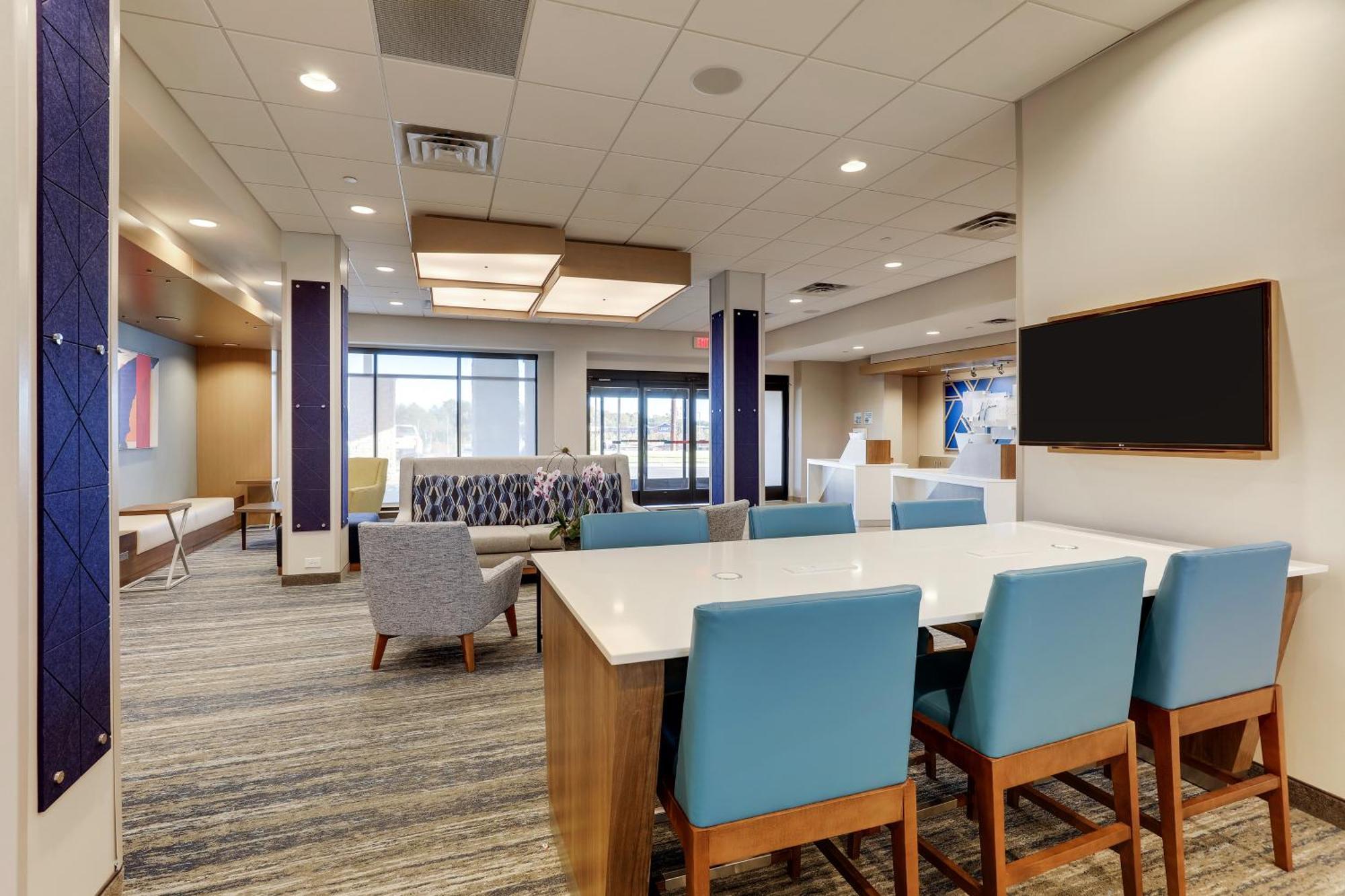 Holiday Inn Express Holly Springs - Raleigh Area By Ihg Екстериор снимка