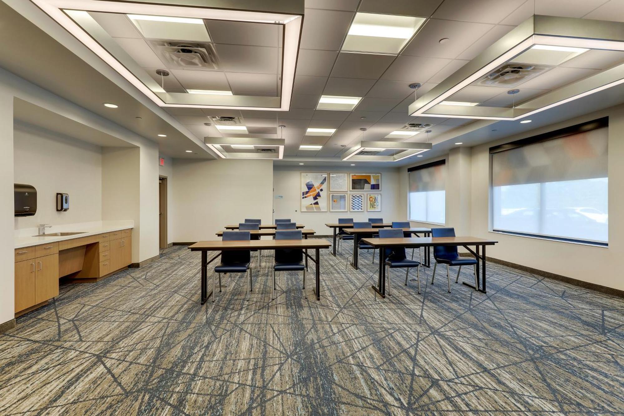 Holiday Inn Express Holly Springs - Raleigh Area By Ihg Екстериор снимка