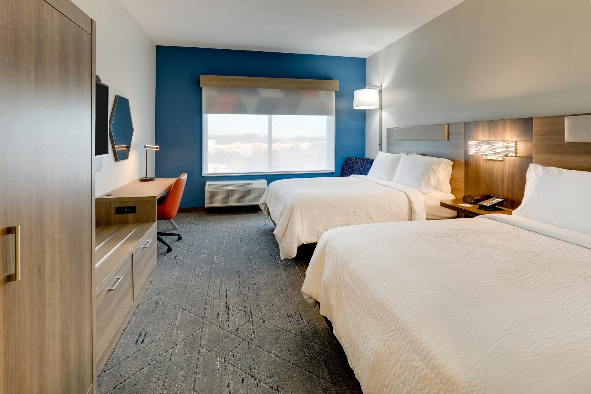 Holiday Inn Express Holly Springs - Raleigh Area By Ihg Екстериор снимка